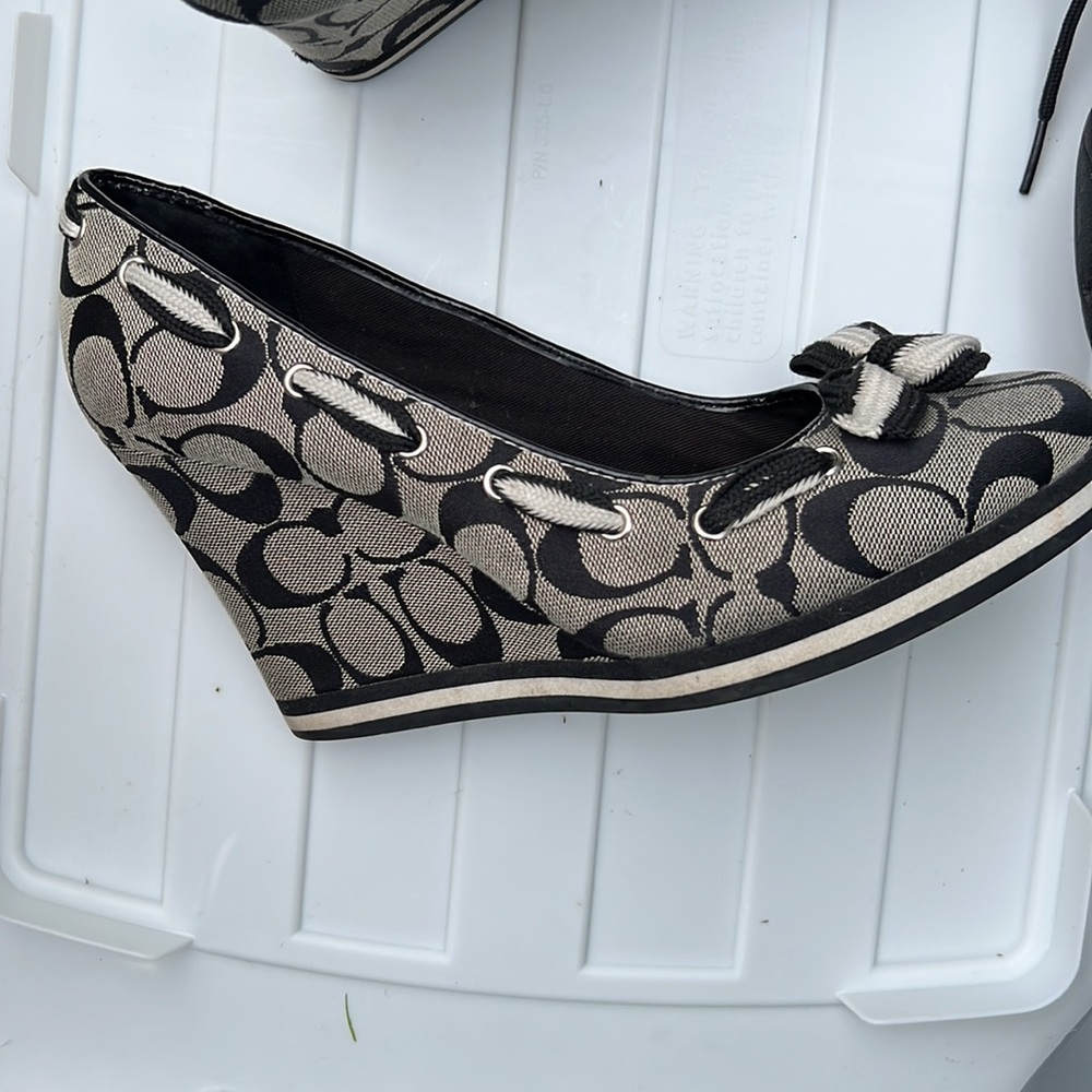 Coach wedges! Black and white! Very cute. Size 9 - Picture 4 of 4